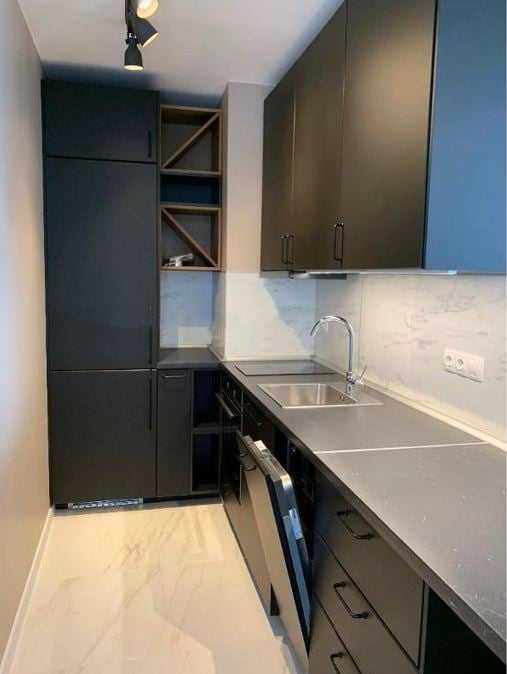 Дава се под наем Тристаен апартамент в София, Полигона - 85 кв.м за 714 € - Снимка #4