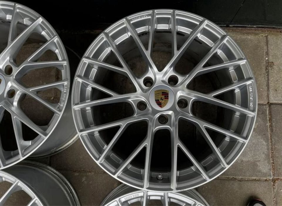 Порше джанти 19 цола MAK