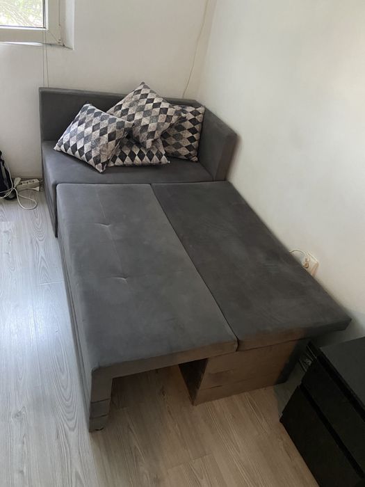 Canapea Coltar extensibila cu lada depozitare