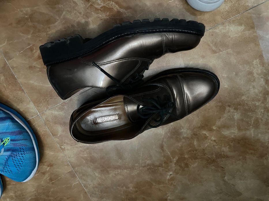 Обувь красовки ботфорты