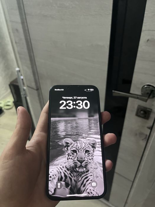 iPhone 14 в отличном состоянии