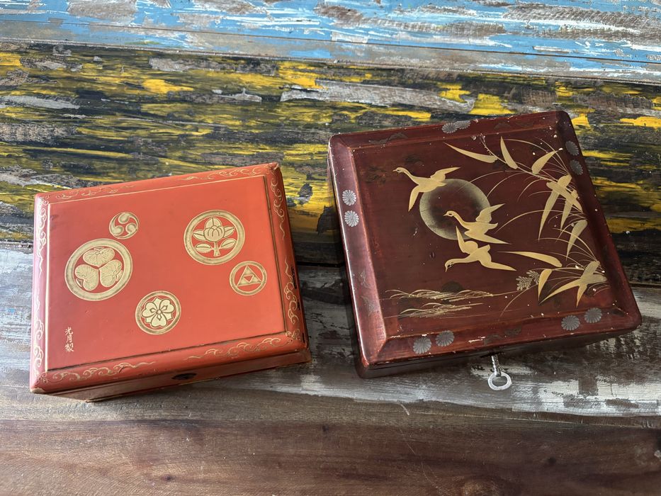 Две антикварни японски кутии за бижута-дърво,лак,Мейджи период