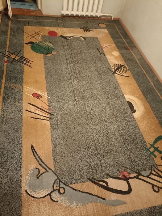 Продам ковры[4шт].