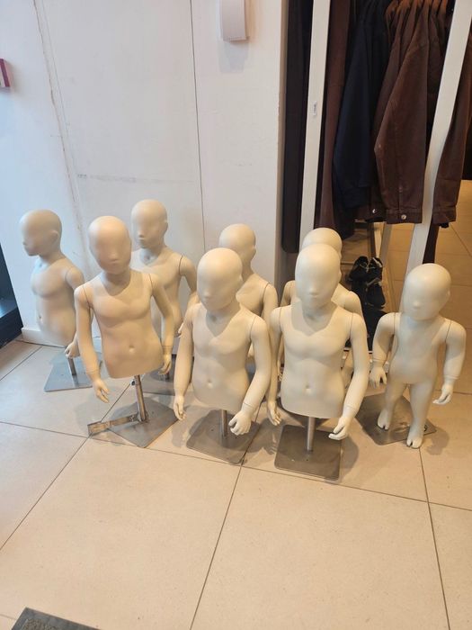 Торсове и манекени мъжки дамски детски