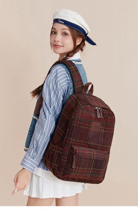 Женский мужской рюкзак осенне зимний ворсистый клетчатый вместительный