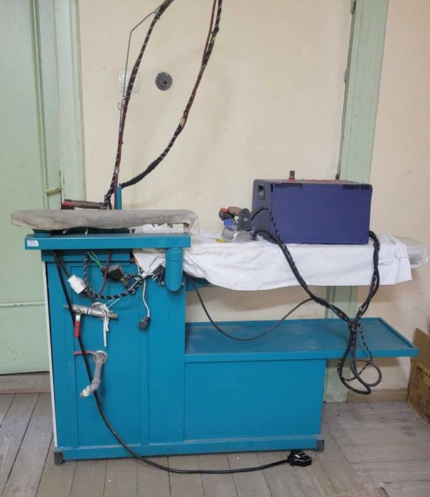 Шевни машини, оверлози, гладачна преса  Професионални използвани