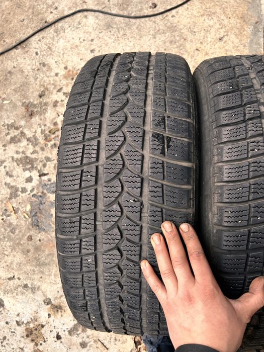 2бр 225/45/18 Riken