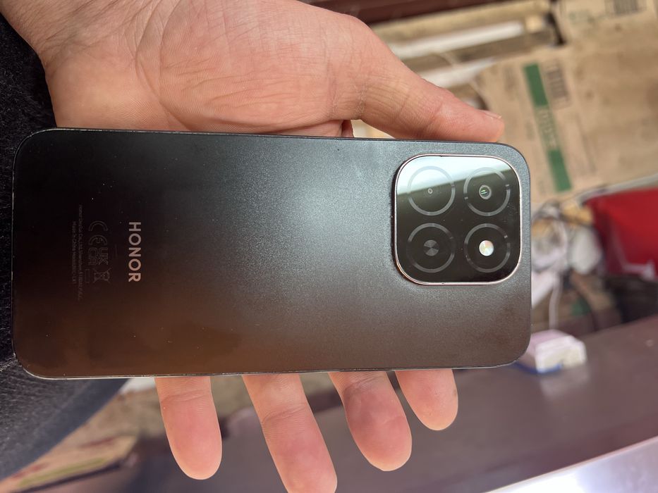 Honir X6C holati yahshi ishlashi 100%