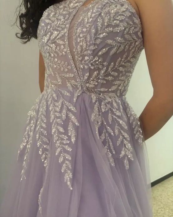 Нова Официална рокля „Lavender Elegance"