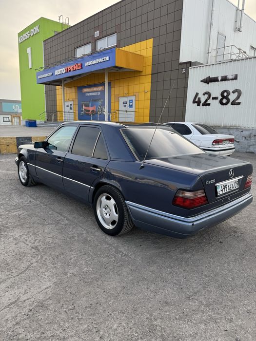Продам Мерсадес W124