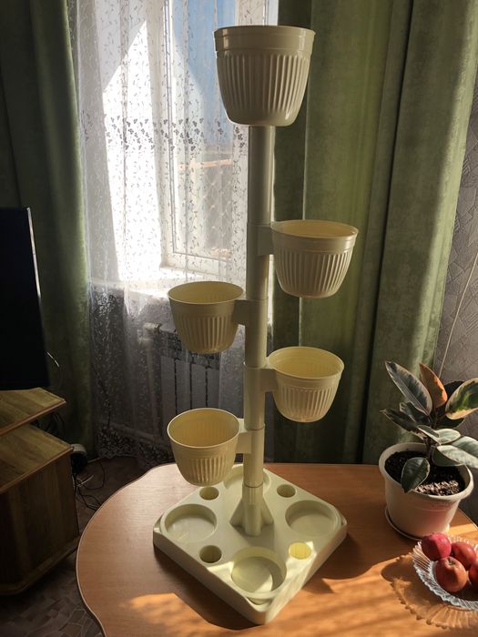 Этажерка цветочная Idea "Ливия"