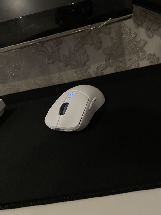 Безпроводная мышь Aula sc580 white