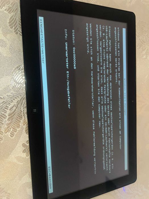 Samsung Ativ Smart PC Pro (Модел XE700T1A)
