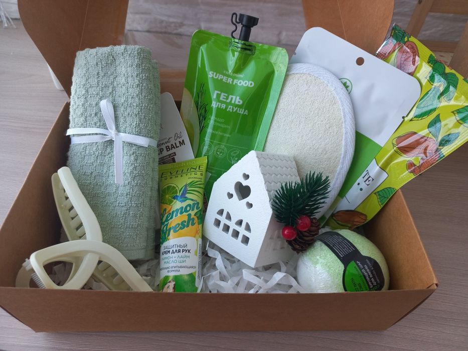 Подарочные боксы