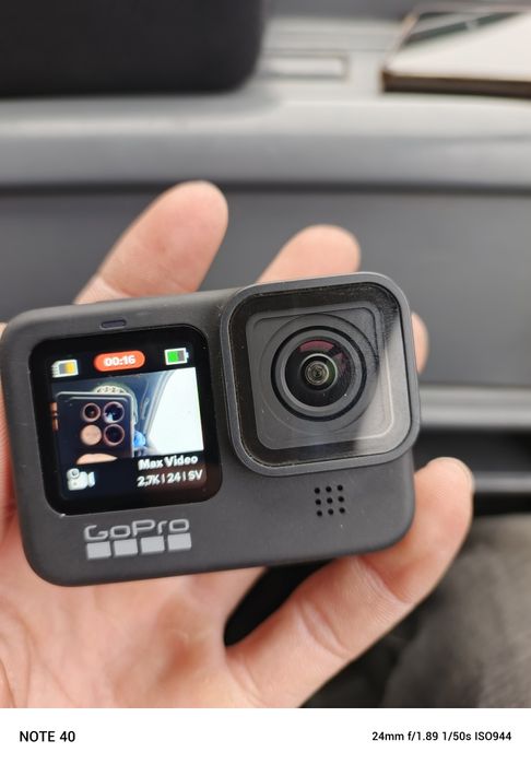 Camera GoPro 9 sotiladi holati yahshi  rosiyada olingan 16 talik flesh