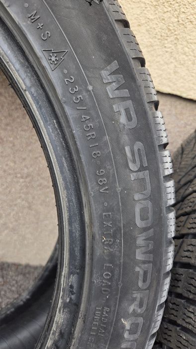 Anvelope Cauciucuri de iarna Nokian WR Snowproof 235/45R18