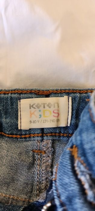 Летний стильный комплект для девочки