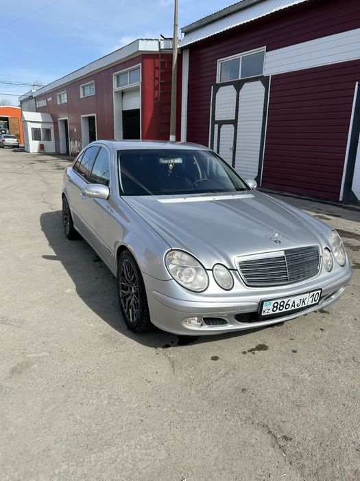 Мерседес W211 ..