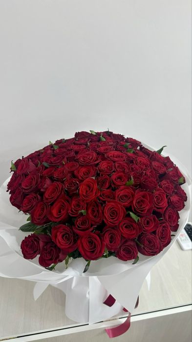 Срочно продам свежие розы 101 шт