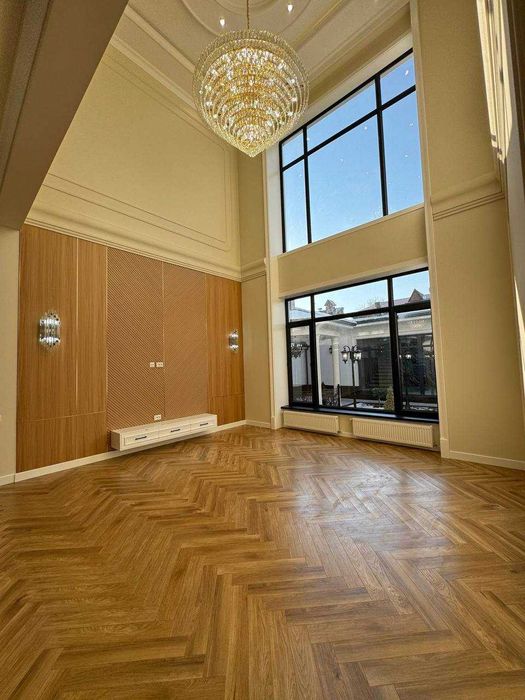 Дом 450 м², 5,5 соток, ул. Никитина, бассейн, сауна, хаммам