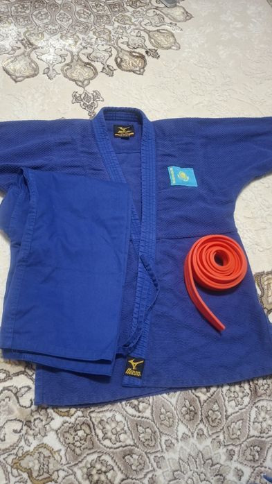 Кимоно в отличном состоянии Mizuno