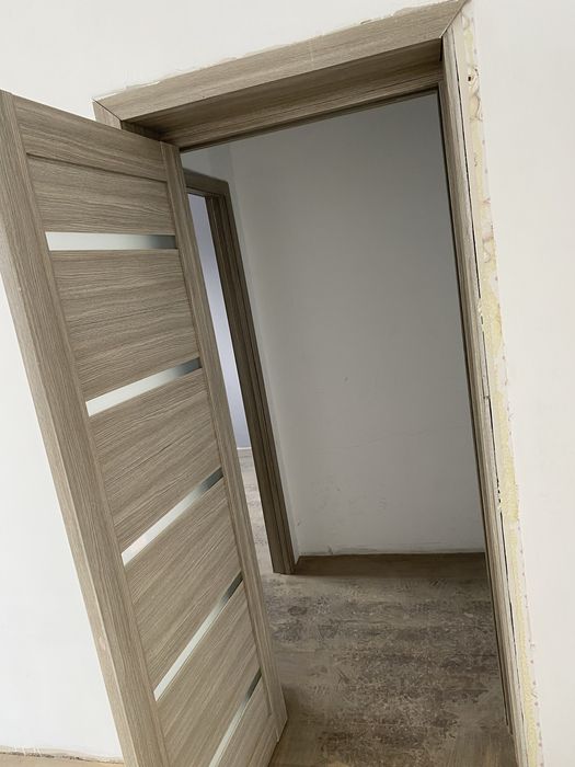 Продам межкомнатные двери б/у