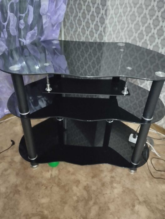 Журнальный столик