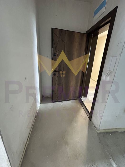 Продава се Двустаен апартамент в Бургас, Изгрев - 67 кв.м за 1821 €/кв.м - Снимка #6