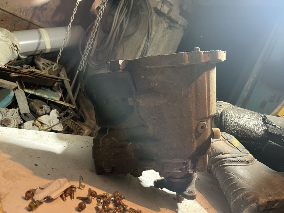 Редуктор мерседес 210 японец обьем 3.2 редуктор