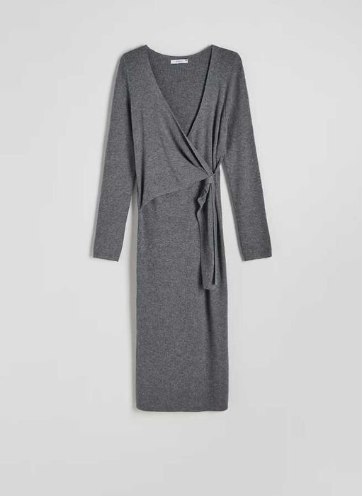 Нова рокля Reserved сива, с вълна