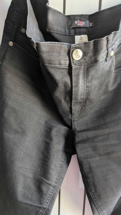 Дънки Enjoy размер 42 еластични черни