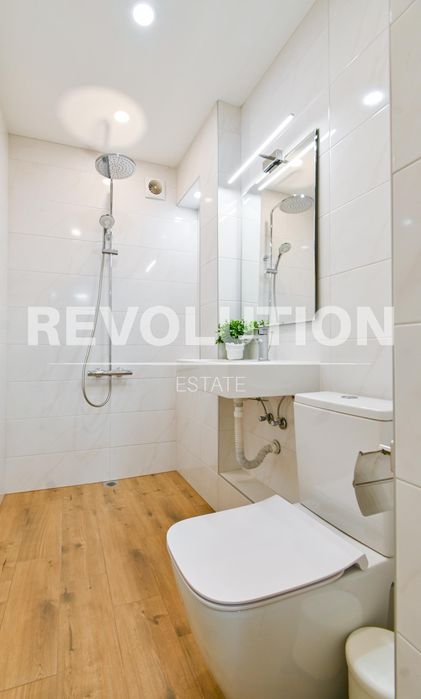 Дава се под наем Тристаен апартамент в София, Стрелбище - 80 кв.м за 1000 € - Снимка #13