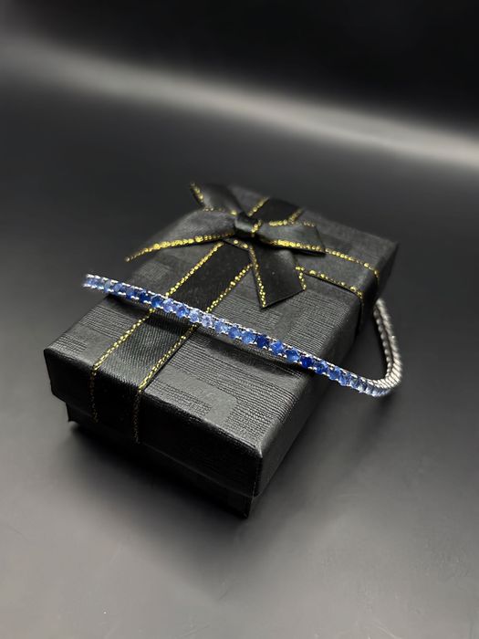 Bratara Tip Tenis Aur Alb 14K 10.39gr Safire Albastre Naturale 8.03 CT