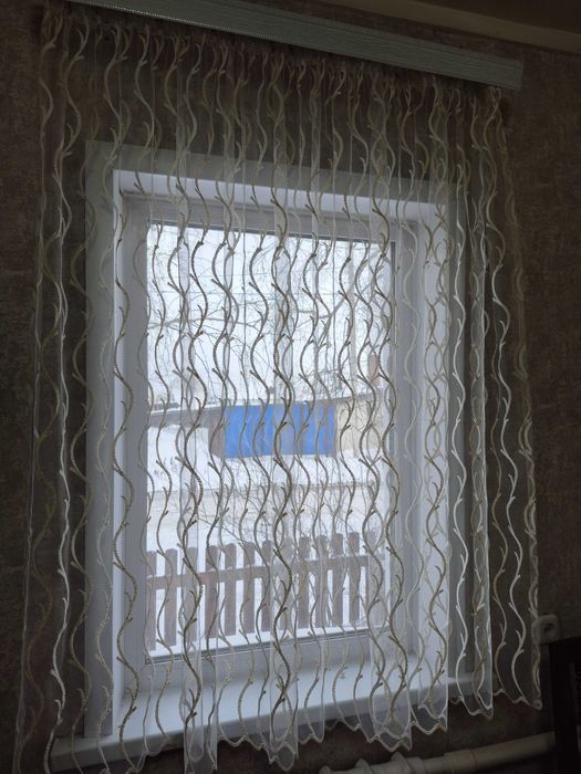 Продам тюль вместе с гардиной
