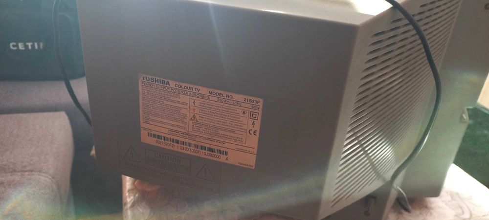 Телевизор Toshiba 21"