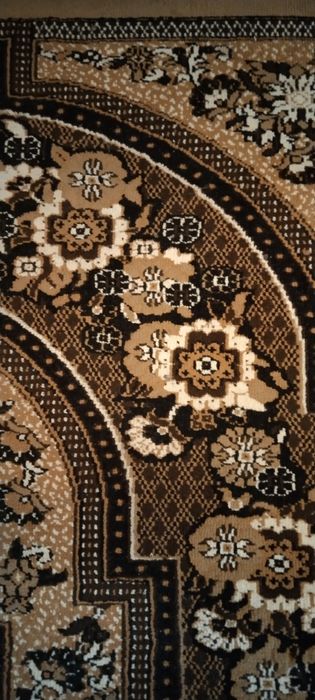Продам ковёр 230*330 см