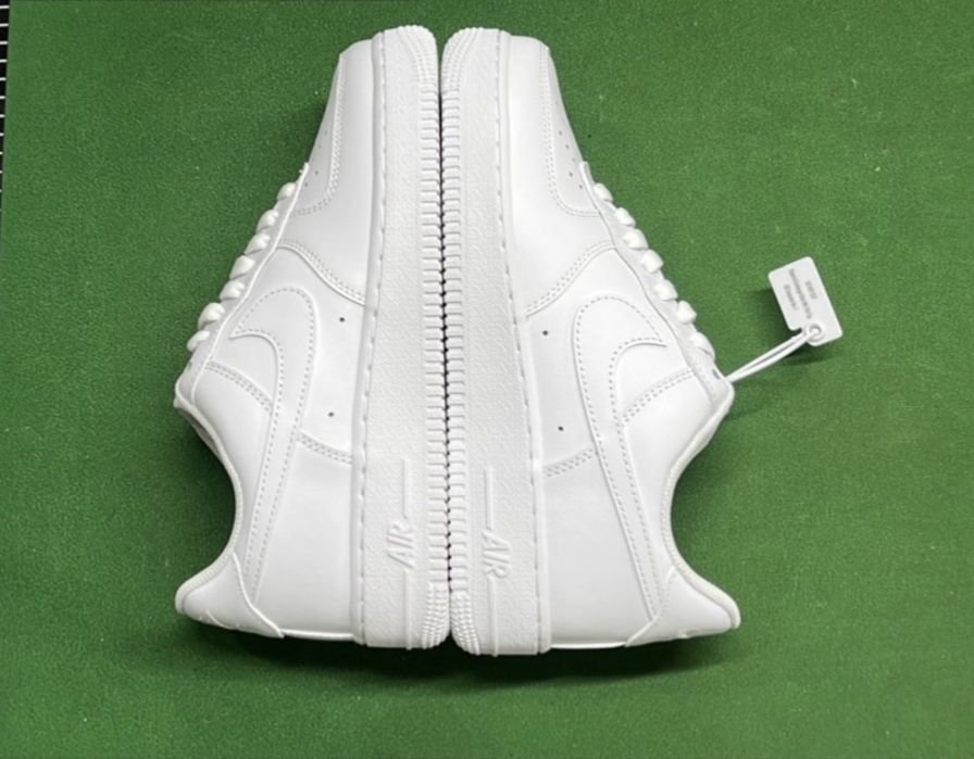 Adidasi air force one nike