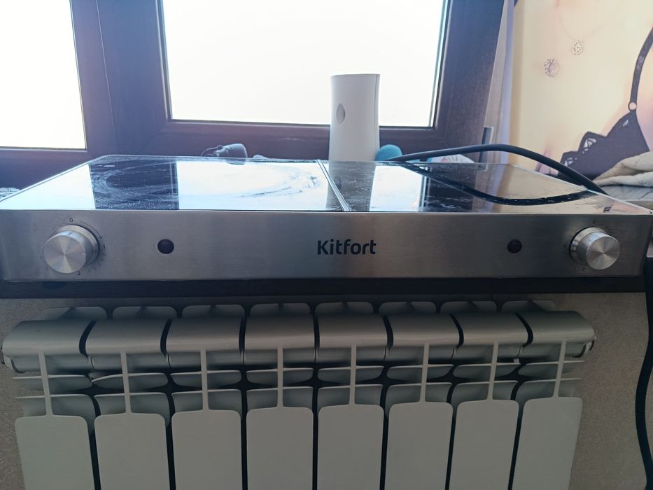 Продам индукционную плиту