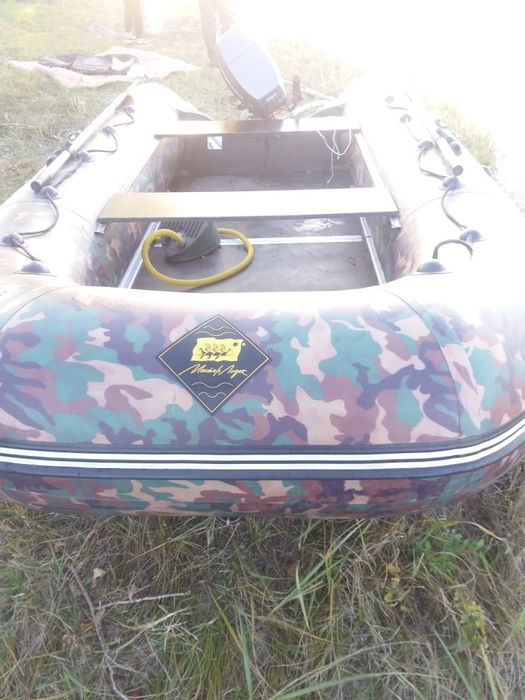 Лодка, Ривьера 3800