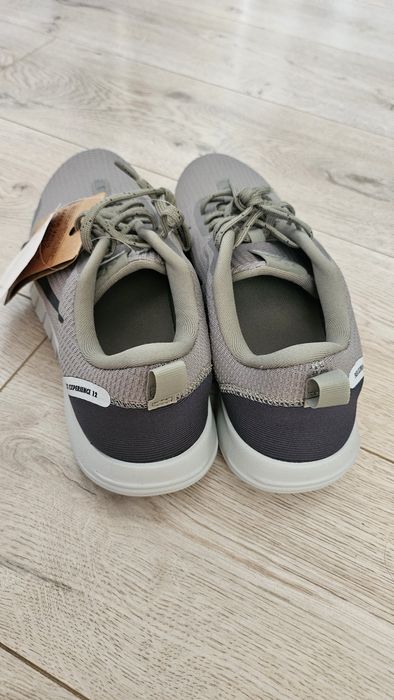 Кроссовки Nike 42р