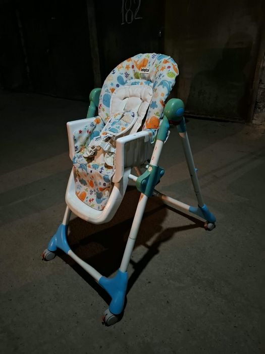 Стульчик для кормления