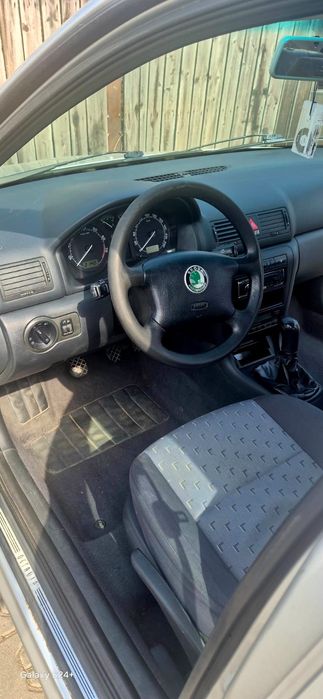 Skoda Octavia 1   2.0 Benzina