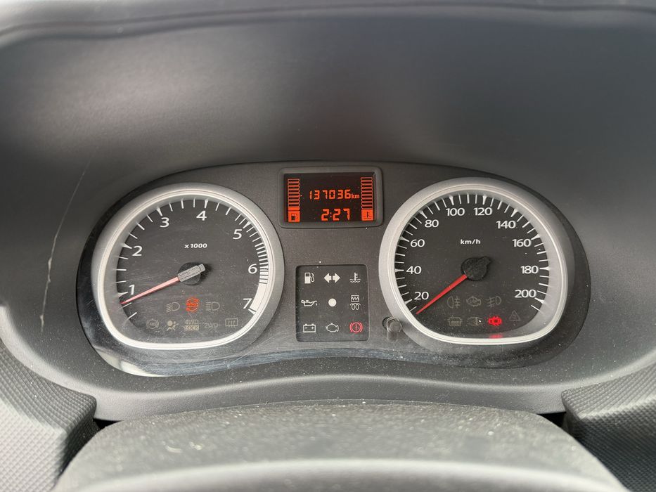 Fata completa dacia duster 1.5 dci 2010 110 cp 137.000 bot complet