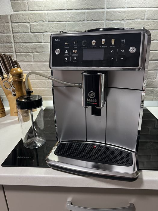 Espressor automat Saeco Xelsis SM7581
