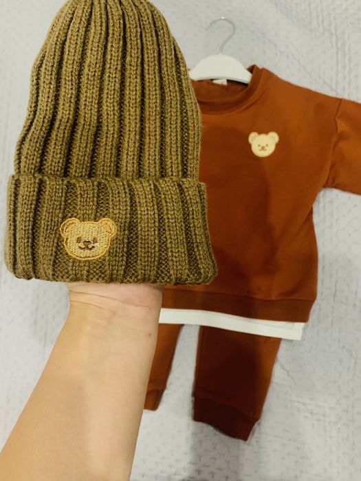 Костюмчик новый 100 размер