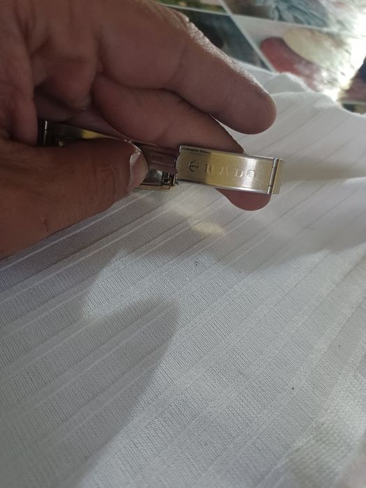 Vând ceas Rado automatic de dama .