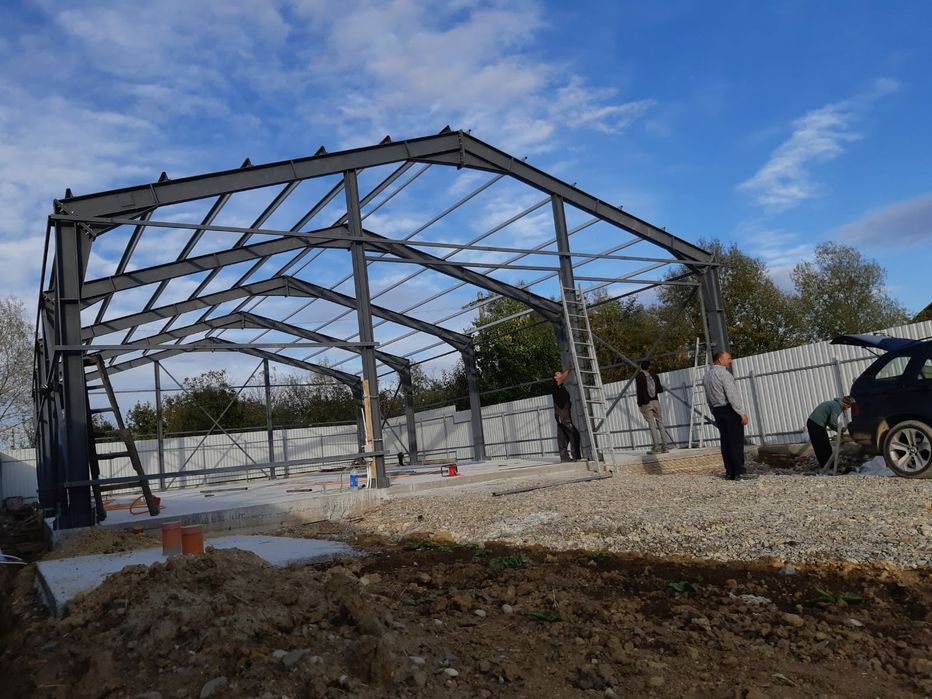 Vand/Schimb hala metalica 12x25x4 sau 5m invelitacu panouri sandwich