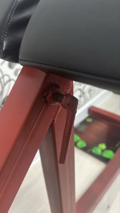 Тренажер гиперэкстензия