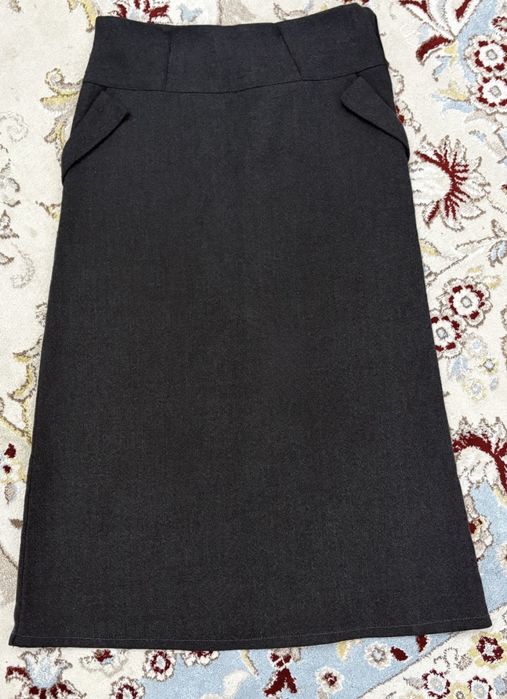 Серый и черный юбка