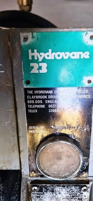 Бутален компресор 1000 лт + 2 мт по 5,5кв + Ел табло